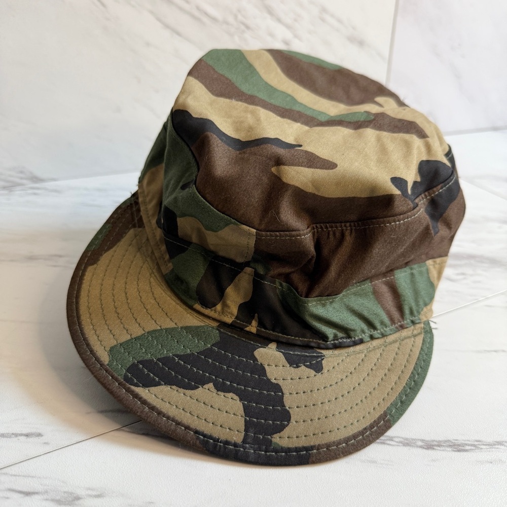 LIKE NEW Military Combat Camouflage Soldier's Woodland Camouflage Fold Hat 7 1/4